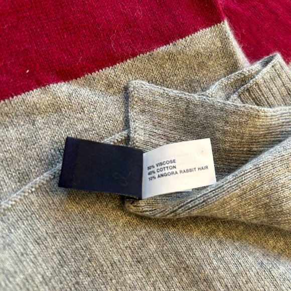 GAP Scarf - Picture 6 of 6